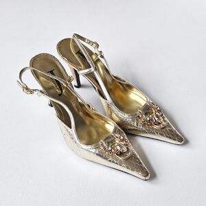 J. Renee Gold Jeweled Slingback Heels 8.5M Metallic Pointed Toe Rhinestone Pumps